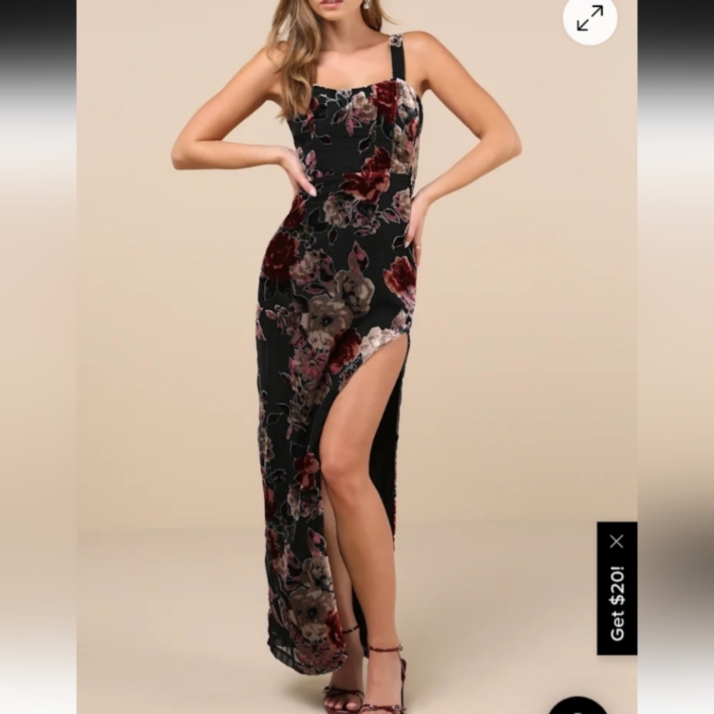 Lulu's Blissful Evening Velvet Floral Evening Dress